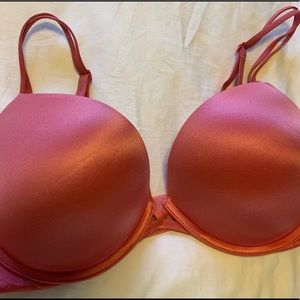 Victoria’s Secret Very Sexy Push Up Bra